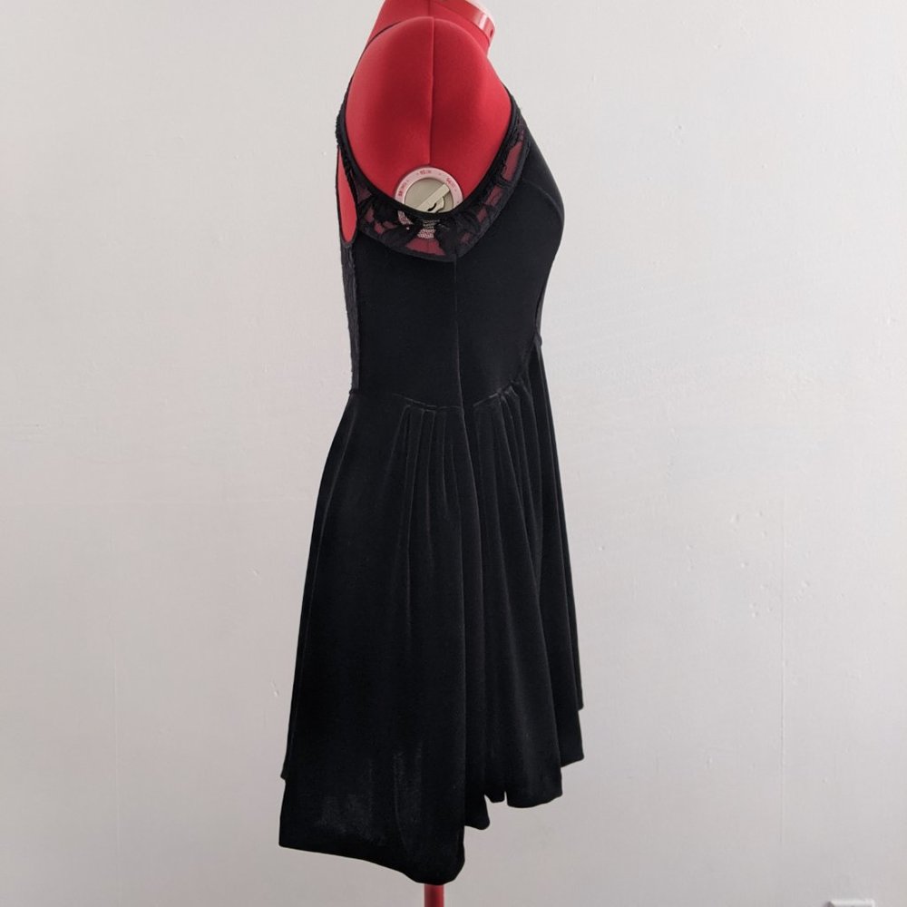 Velvet and Lace Black Nightshade Mini Dress SP - Picture 11 of 16
